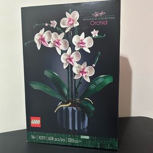 LEGO botanical collection: Orchid